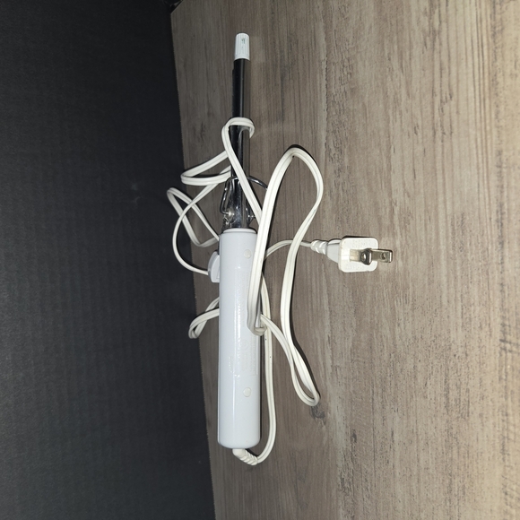 Vintage Life Brand Electric Curling Iron - Picture 4 of 5